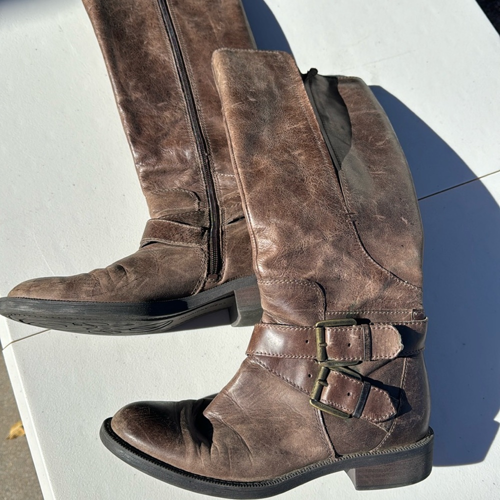 Brown synthetic leather high boots sz 4/6 girls/ womens